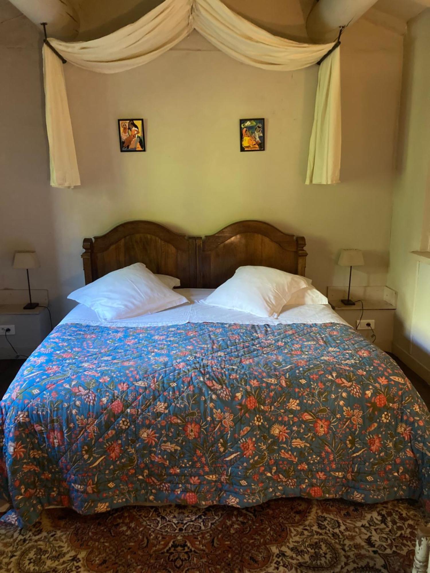 Campagne Baudeloup Bed & Breakfast LʼIsle-sur-la-Sorgue Exterior foto